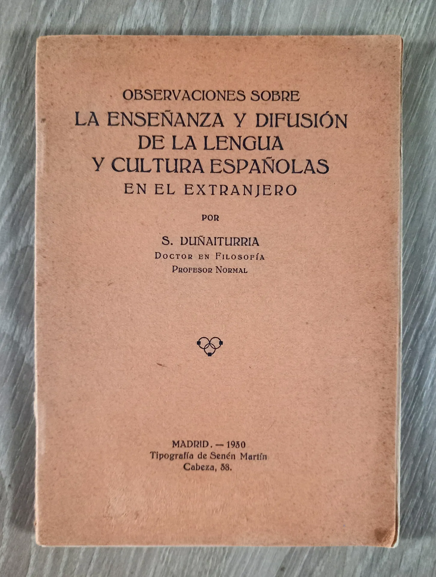 Observaciones sobre la ensenanza y difusion de la lengua y cultura espanolas