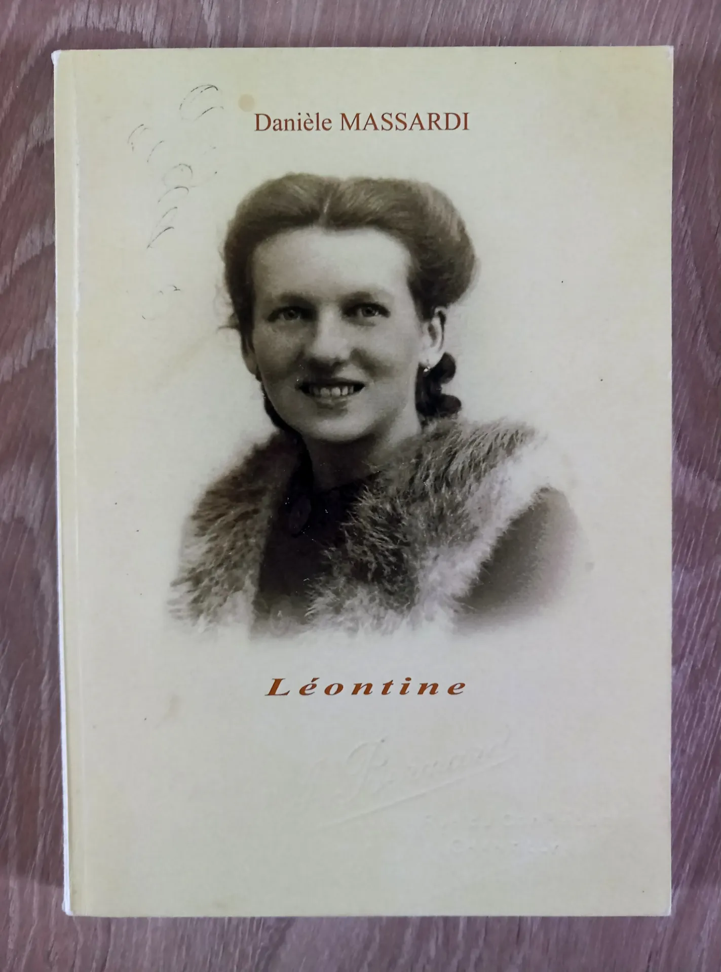 Léonine (Danièle Massardi)