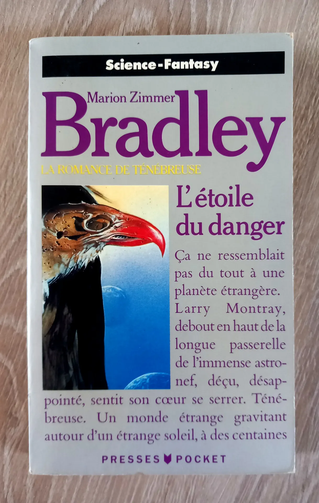 L'étoile du danger - La romance de Ténébreuse (Marion Zimmer Bradley)