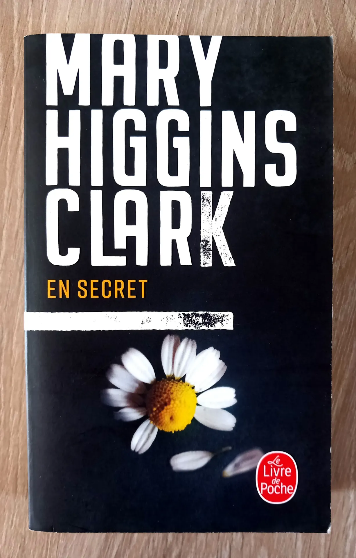En secret (Mary Higgins Clark)