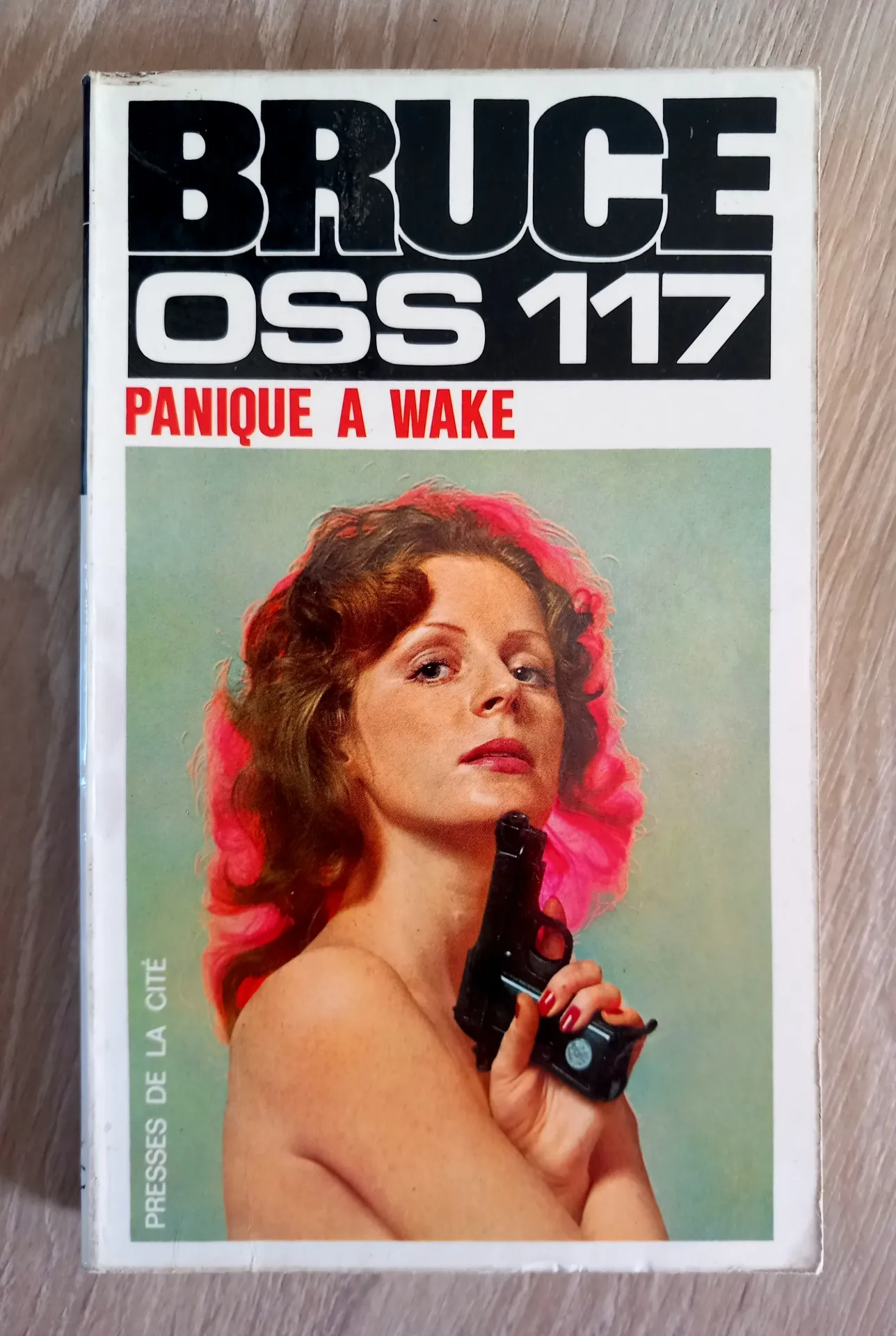 OSS 117 : Panique a wake (Jean Bruce)