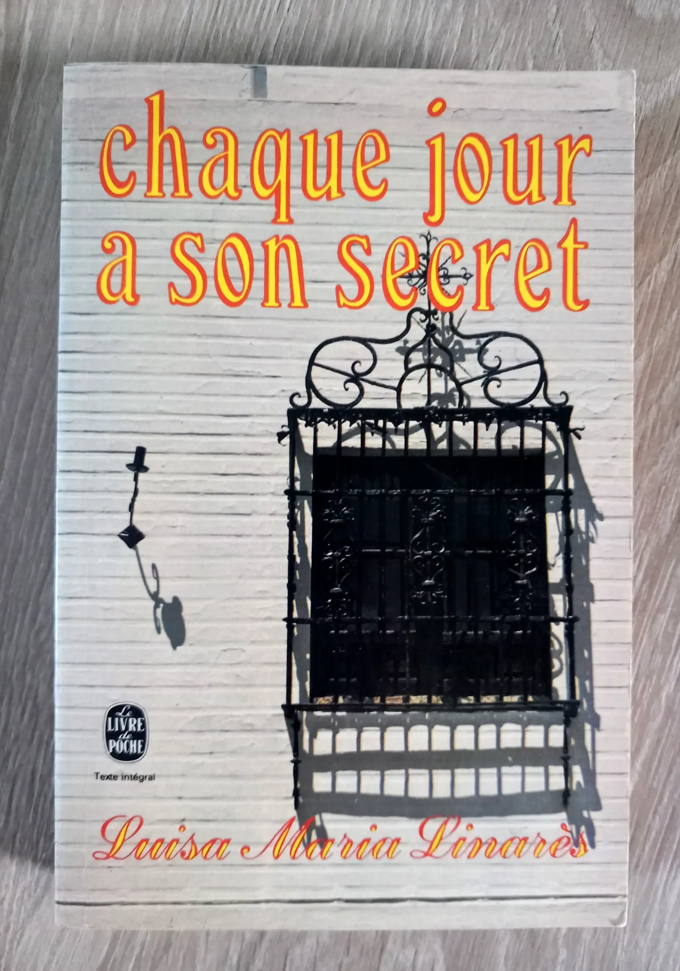 Chaque jour a son secret (Luisa Maria Linarès)