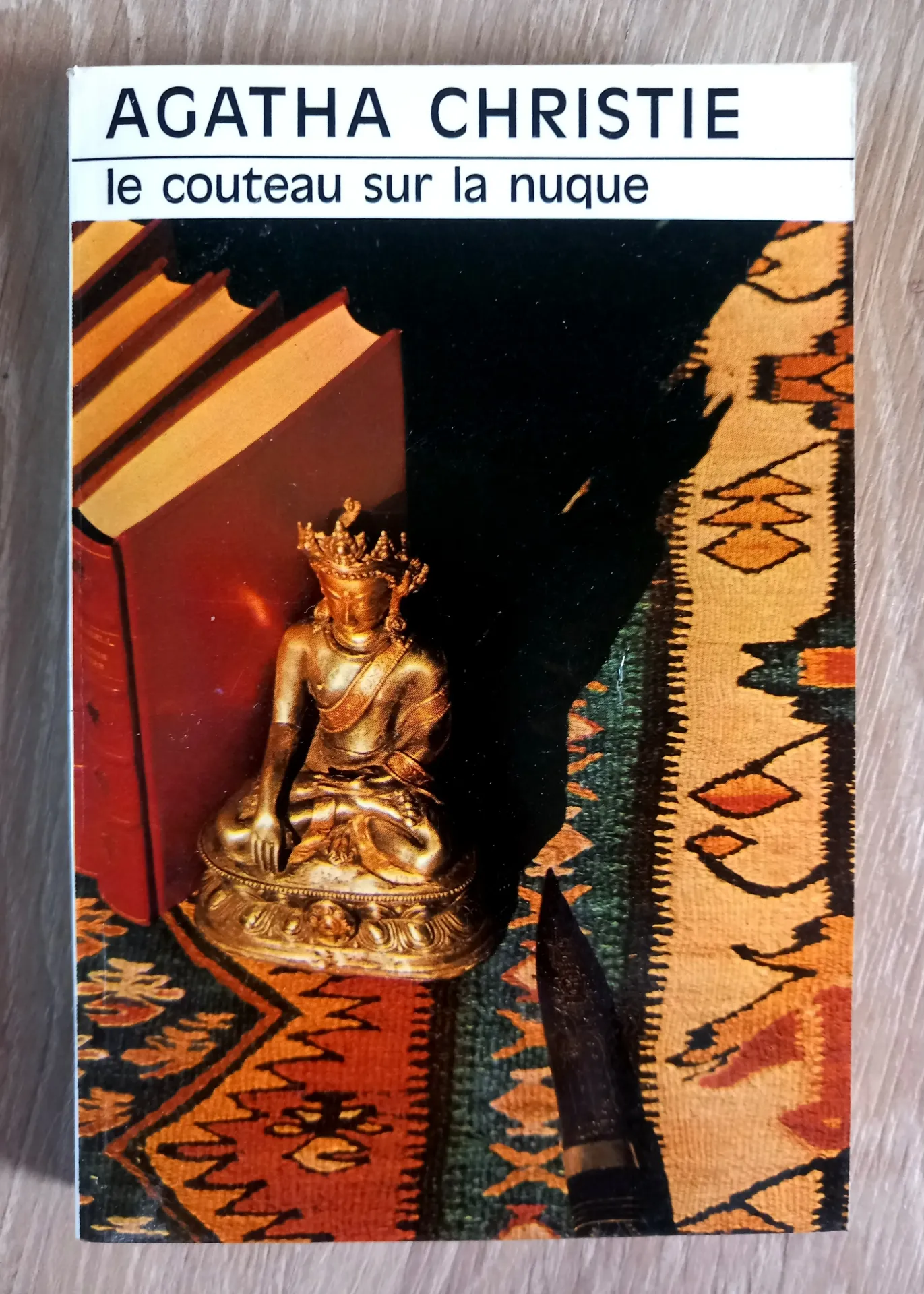 Le couteau sur la nuque (Agatha Christie)