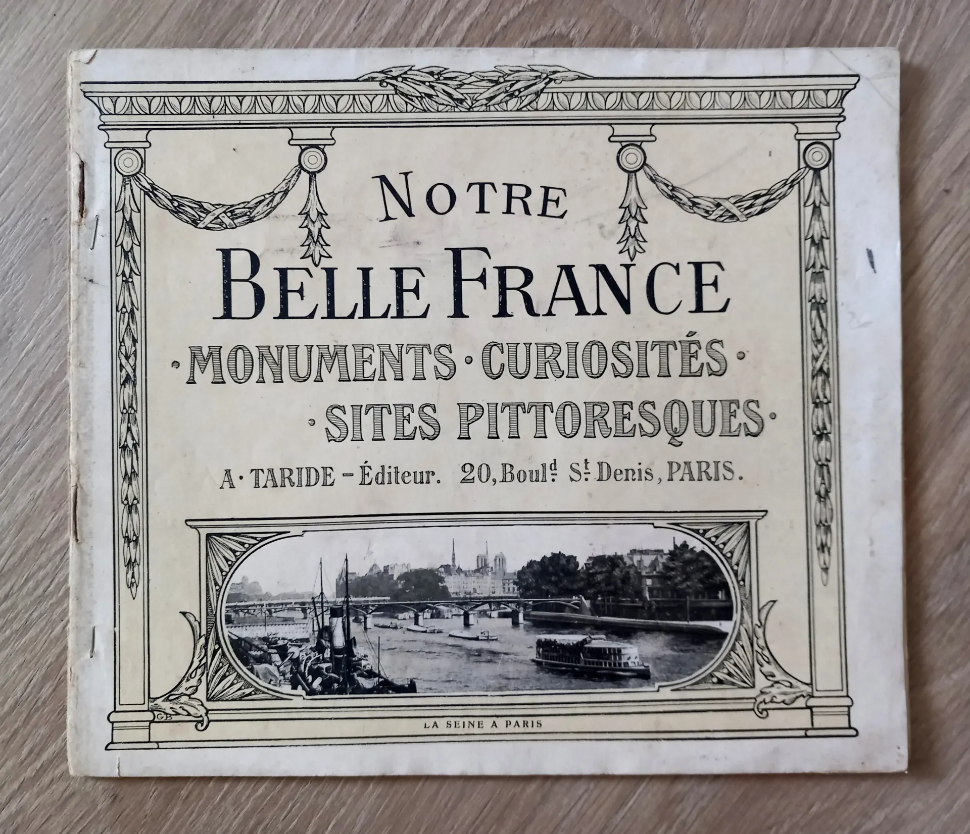 Revue Notre Belle France. N°1 : Monuments, curiosités, site pittoresques