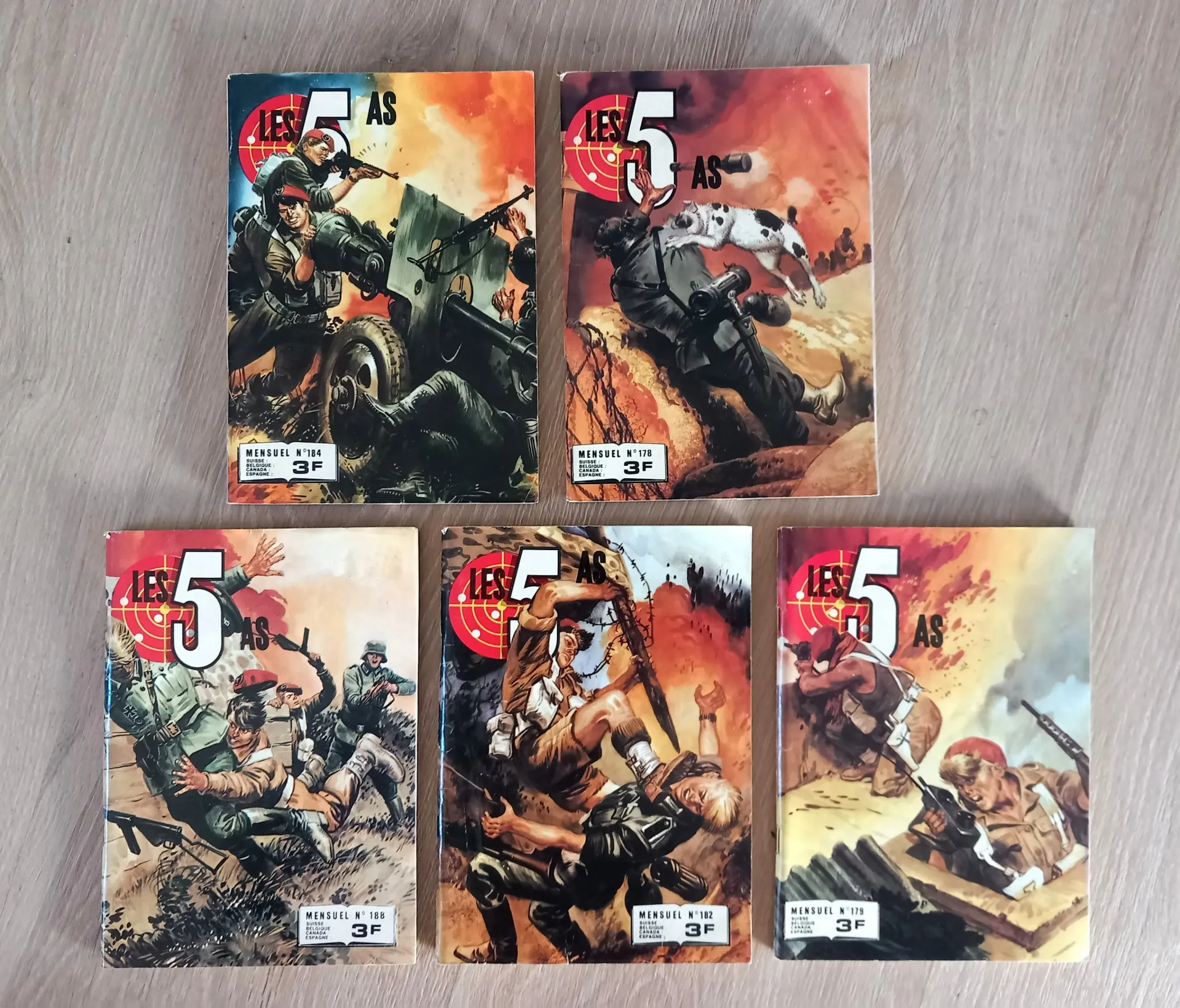 Lot : 5 revues Les 5 As - Bandes dessinées, comics guerre