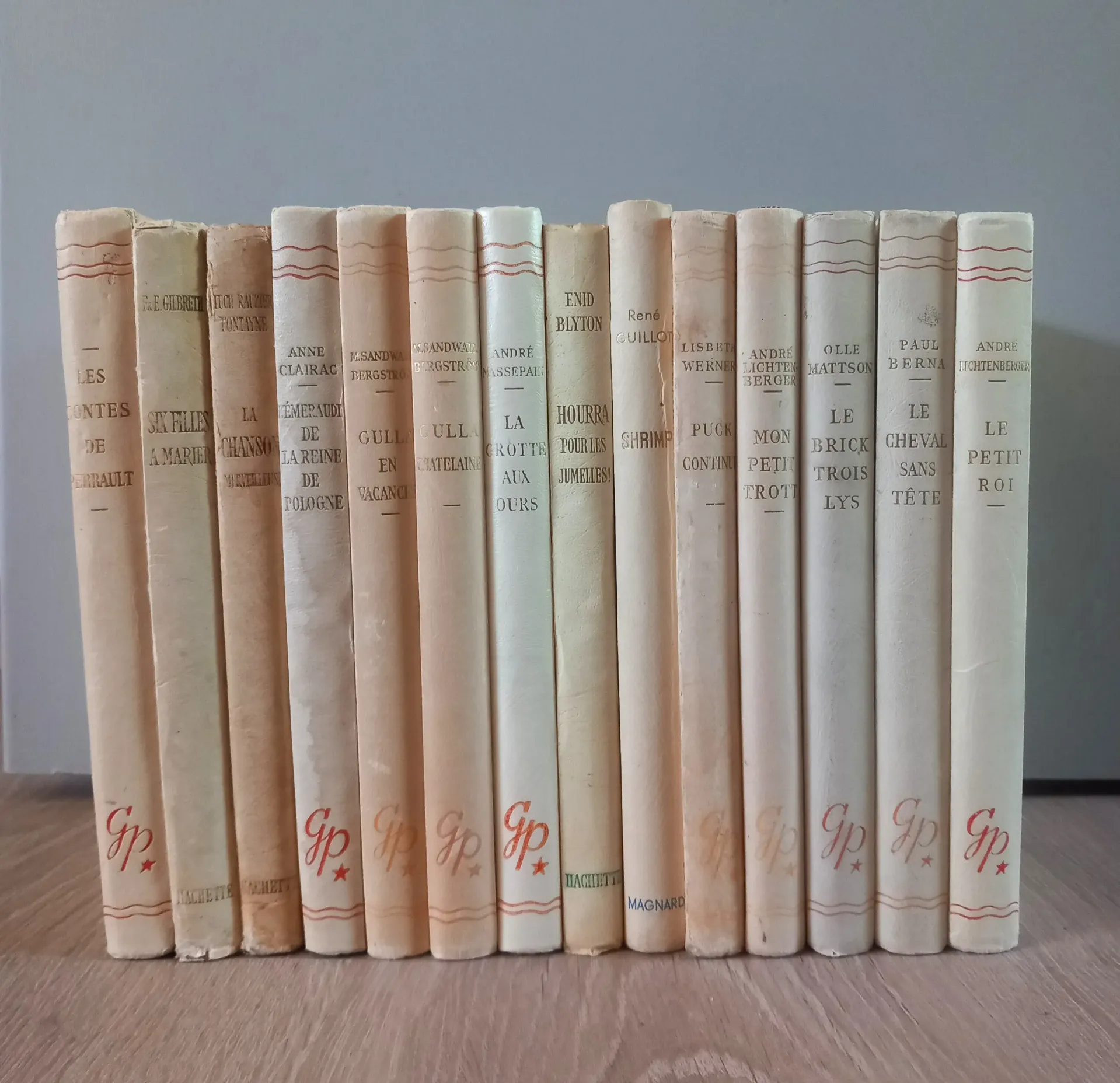Lot : 14 livres - Collection Rouge et Or