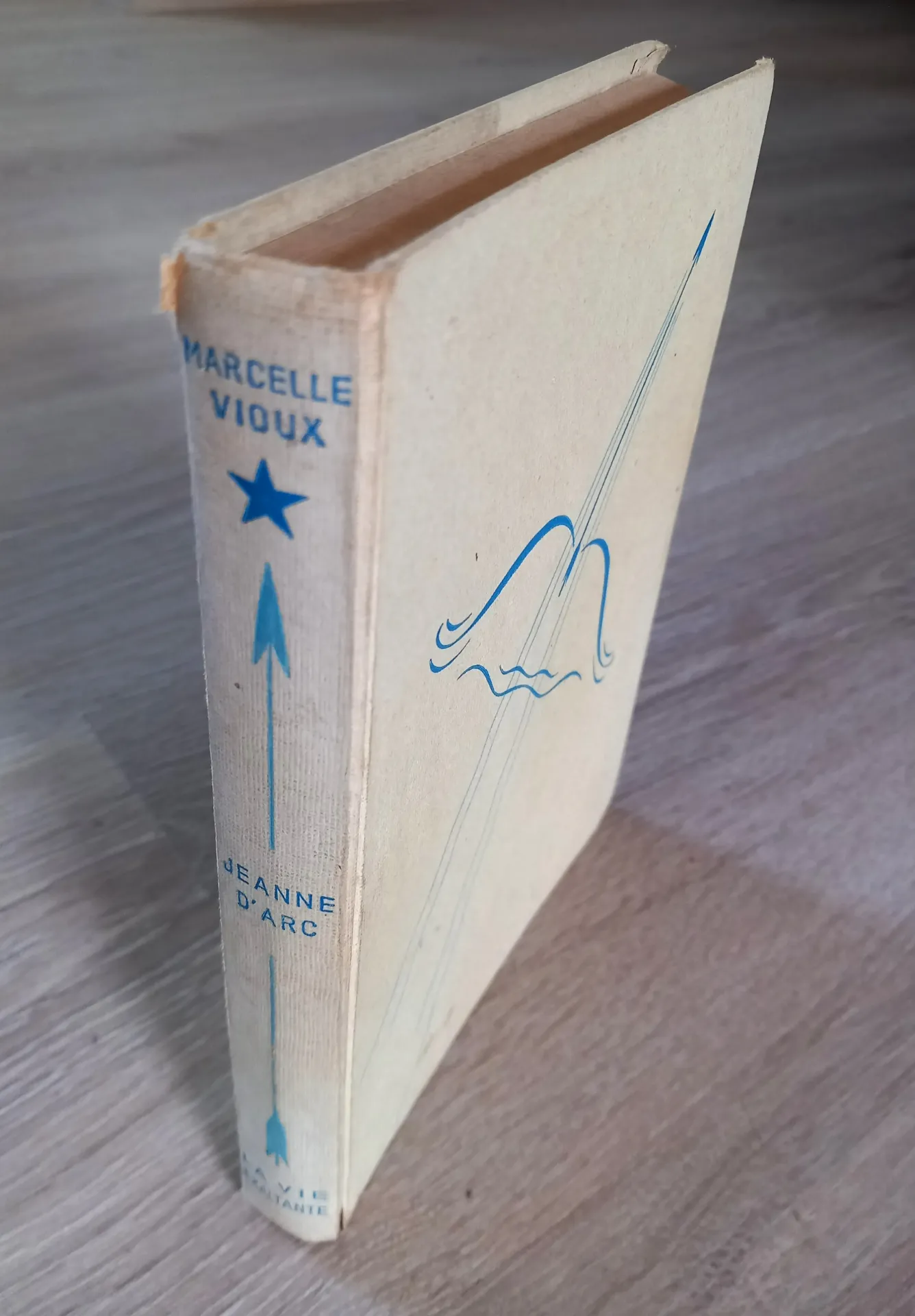Jeanne d'Arc (Marcelle Vioux)