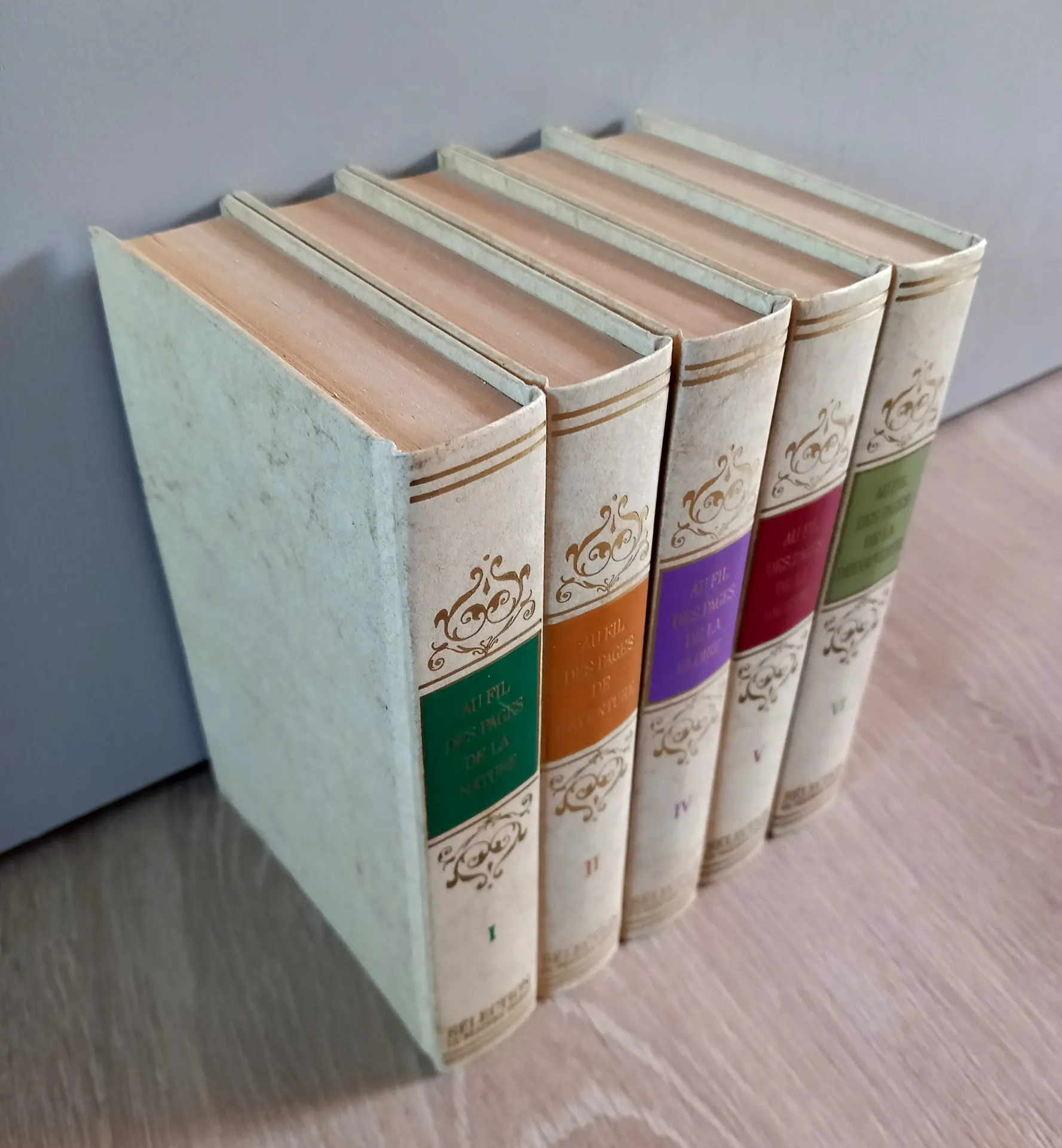 Lot : 5 volumes Au fil des pages - Recueil des meilleurs articles de Sélection du Reader's Digest