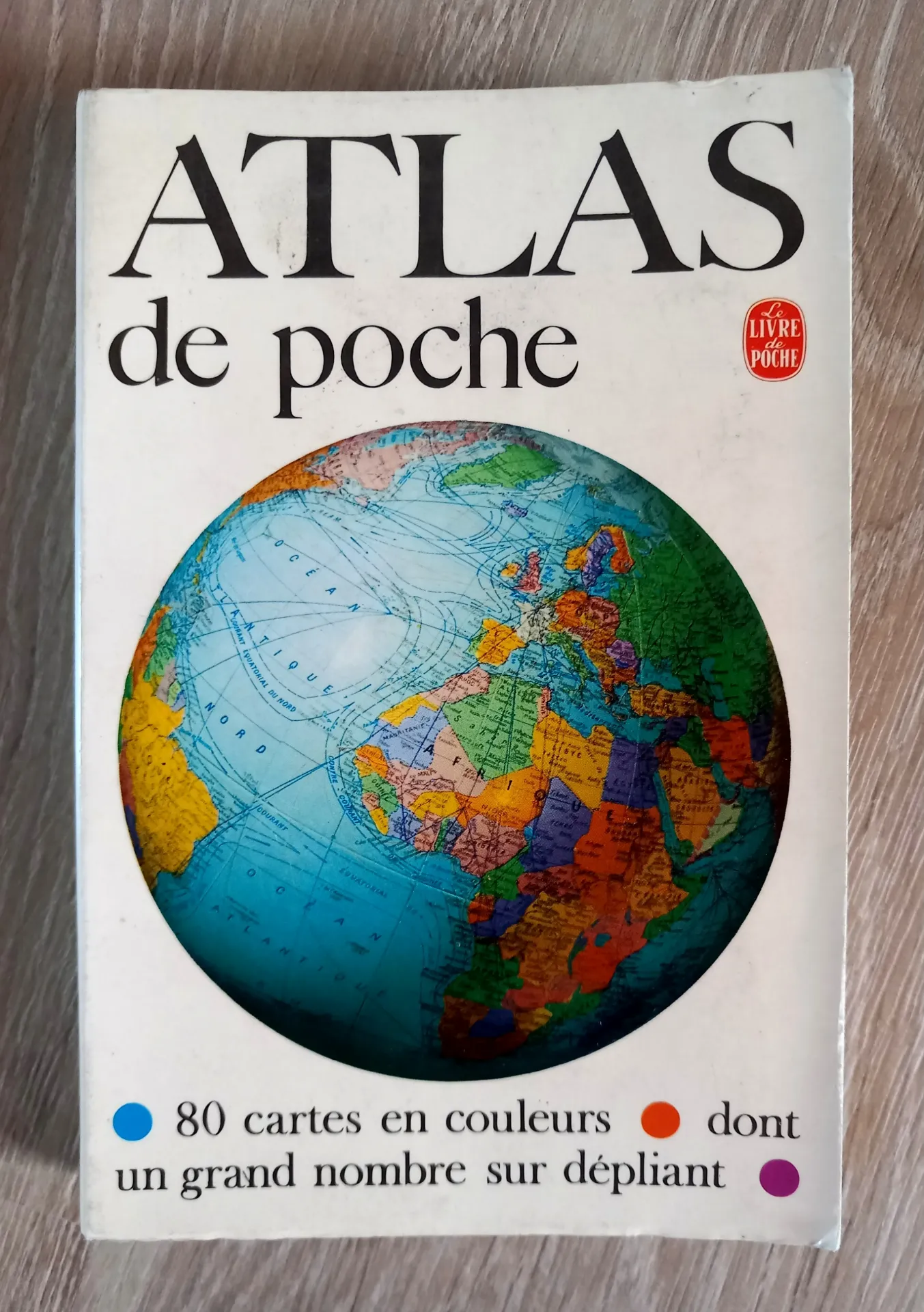 Atlas de poche - 80 cartes, 10 000 noms de lieux