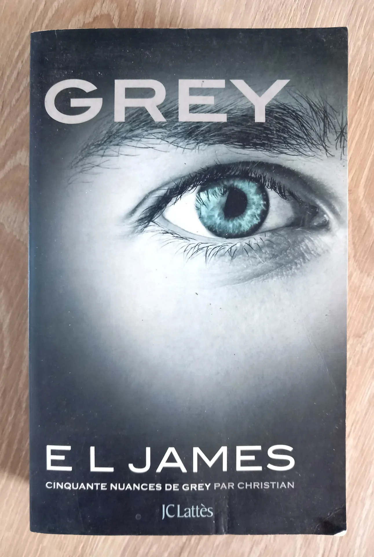 Grey - Cinquante nuances de Grey (E.L. James)