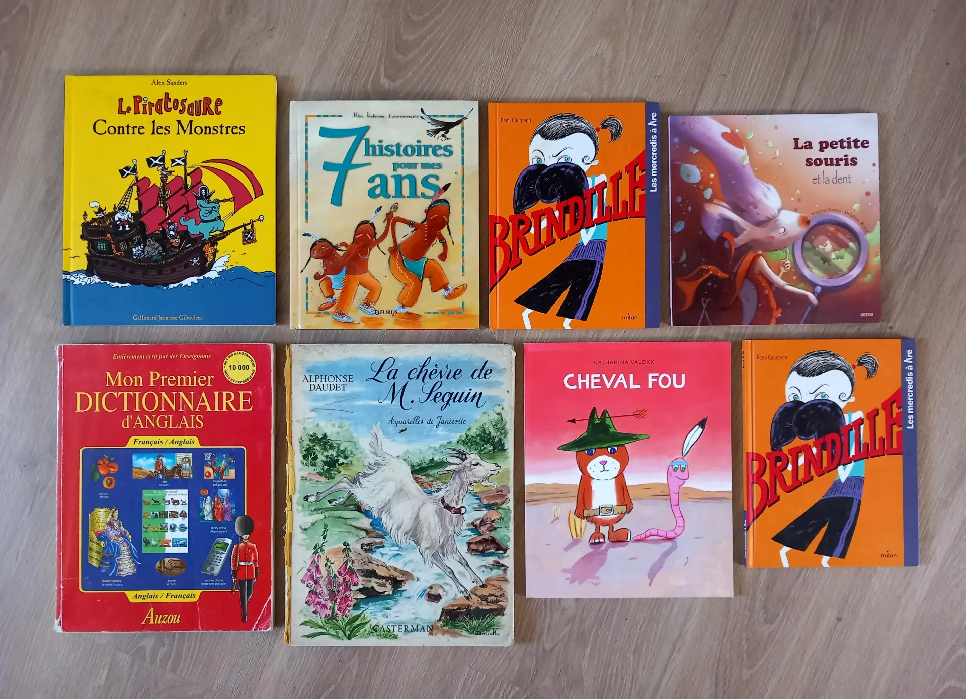 Lot : 8 Bandes-dessinées / Jeunesse
