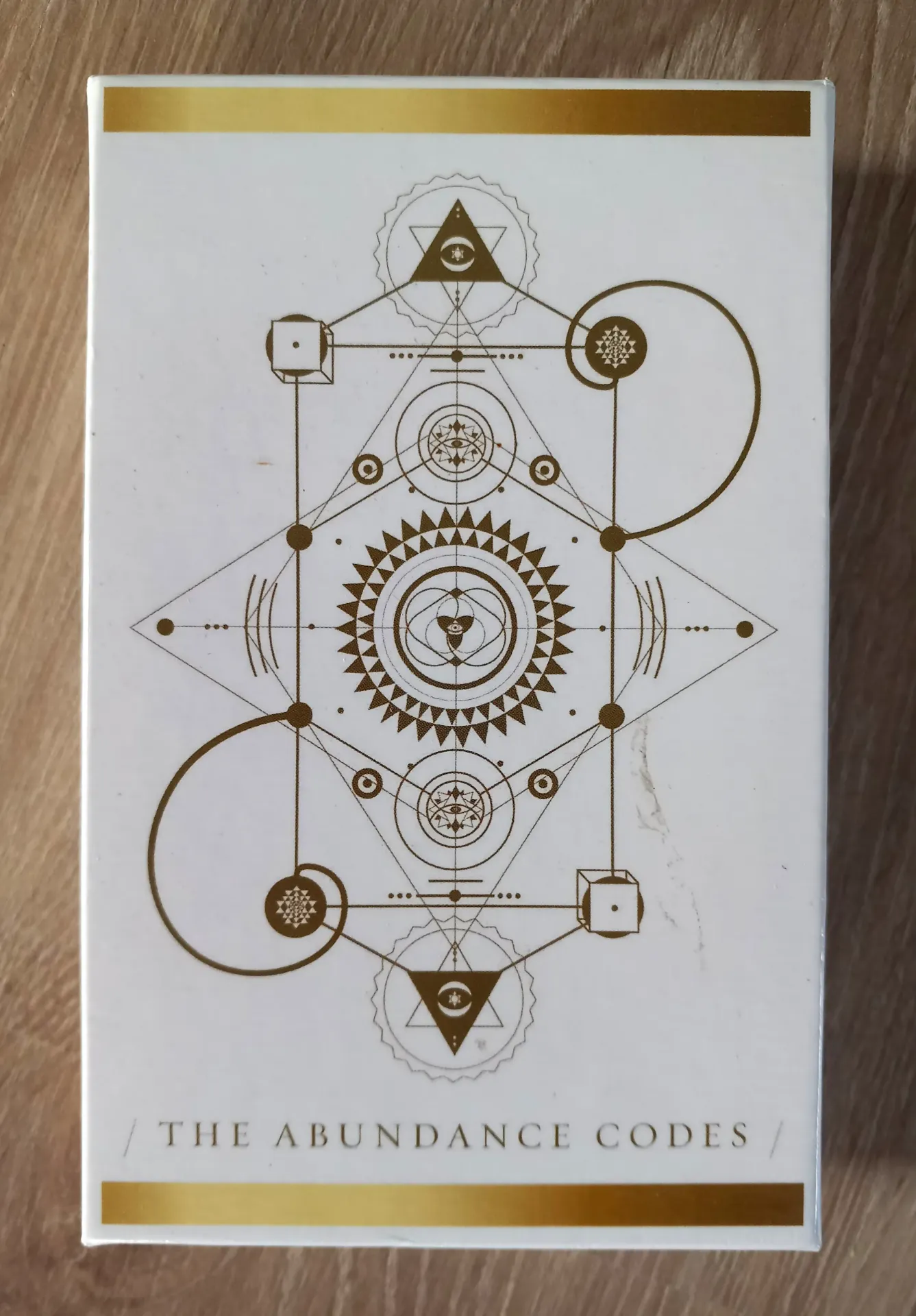 Oracle : The Abundance Codes Regan Hillyer et JuanPa Global)