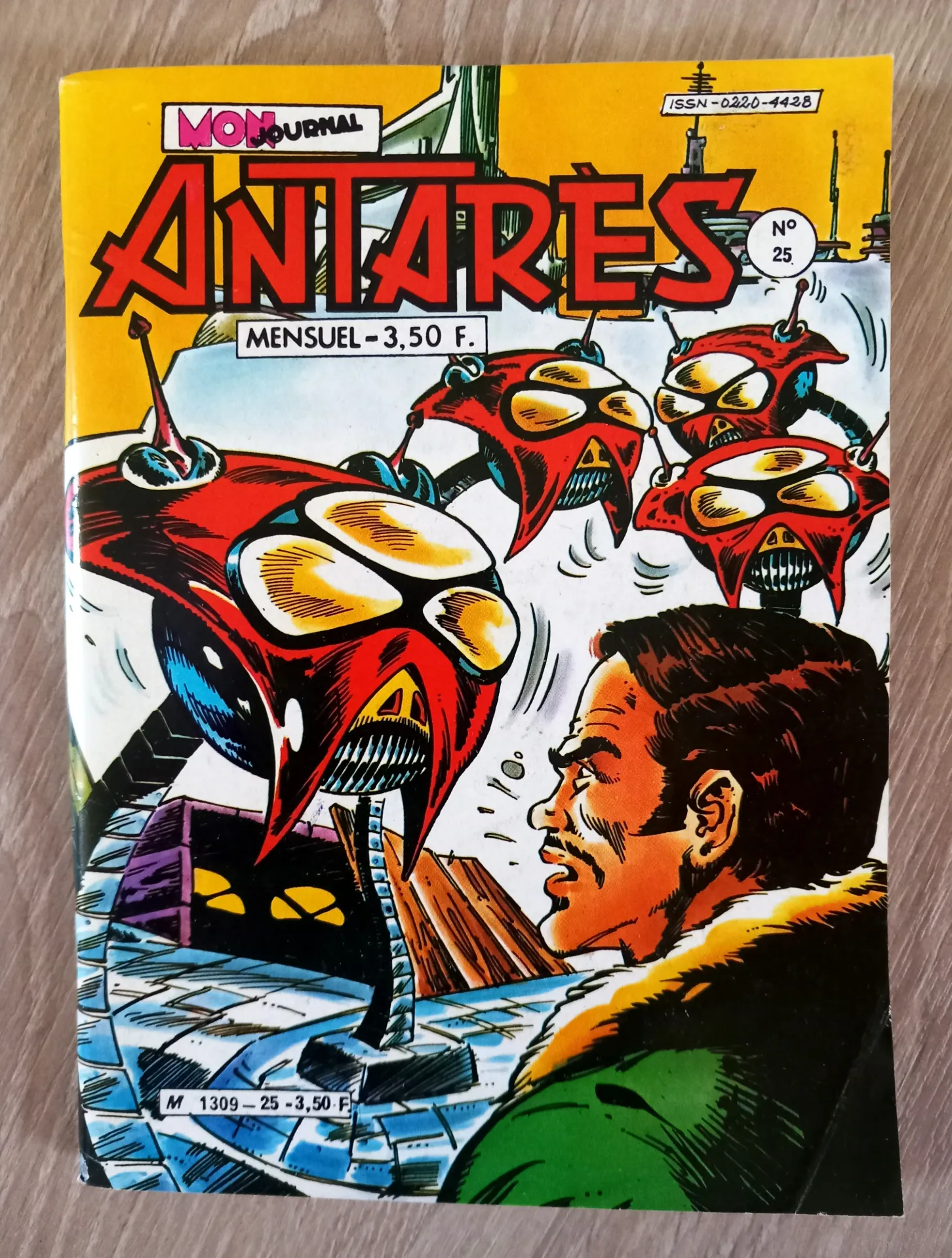 Antarès - N° 25 (mensuel, 1980)