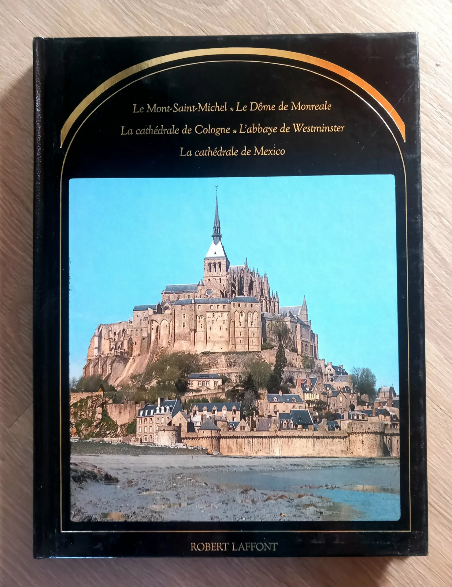 Témoins de la Chrétienté - Monuments et merveilles du monde entier