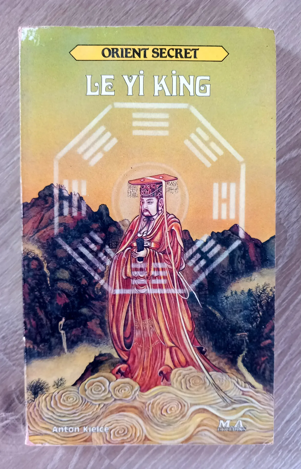 Le Yi King (Anton Kielce)