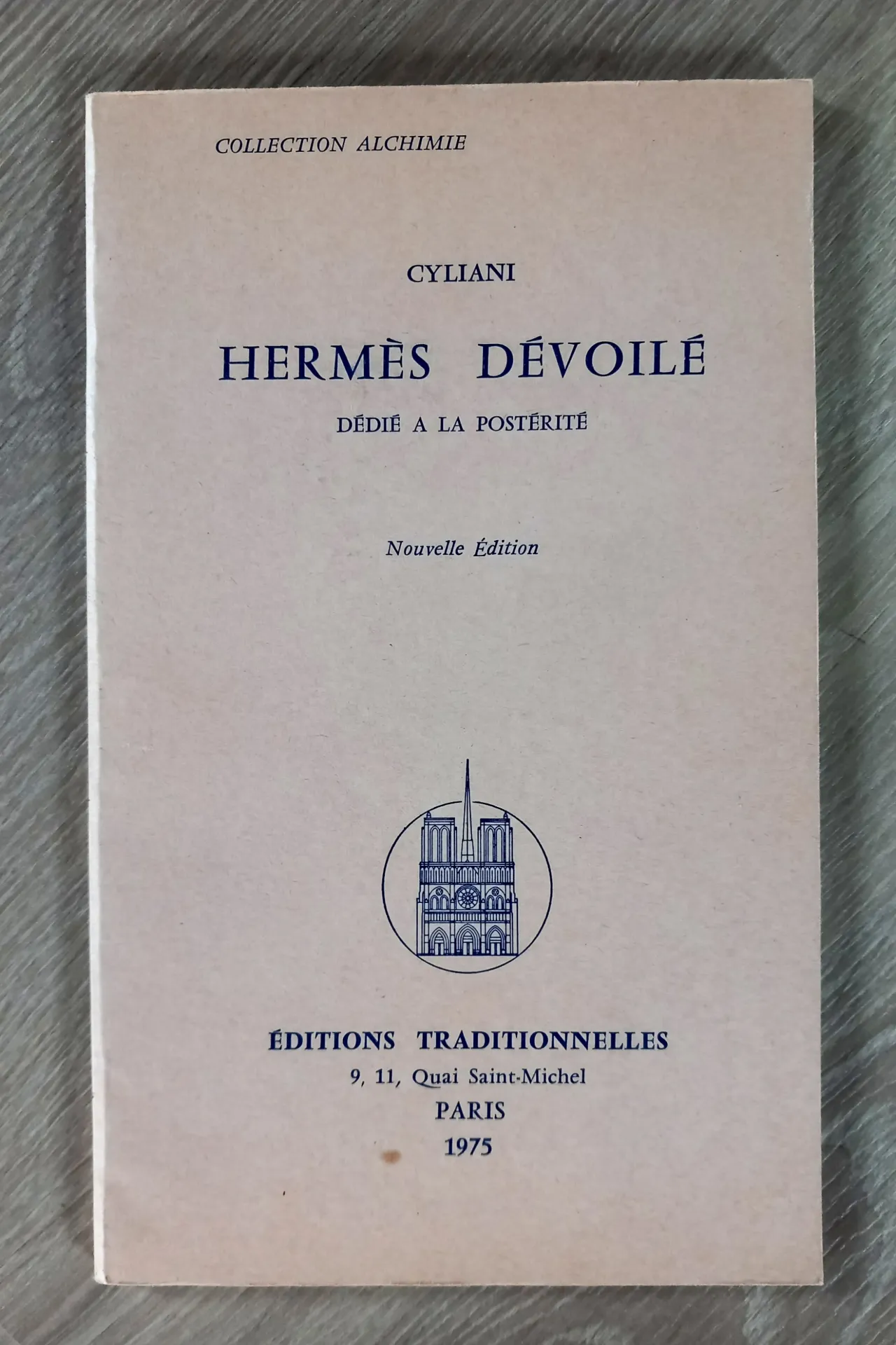 Hermès dévoilé, dédié à la postérité (Cyliani)