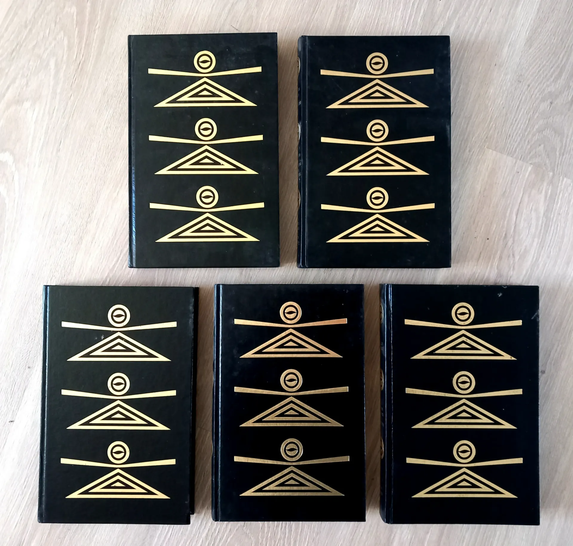 Lot : 5 livres d'Ufologie - Les autres mondes et leurs énigmes