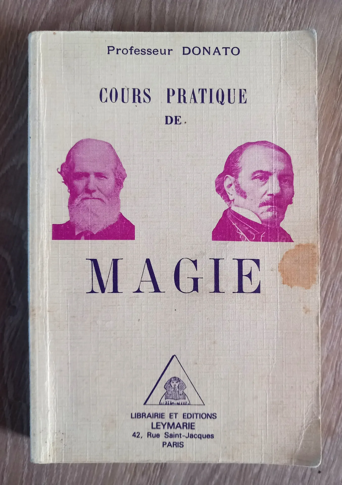 Cours pratique de magie (Professeur Donato)