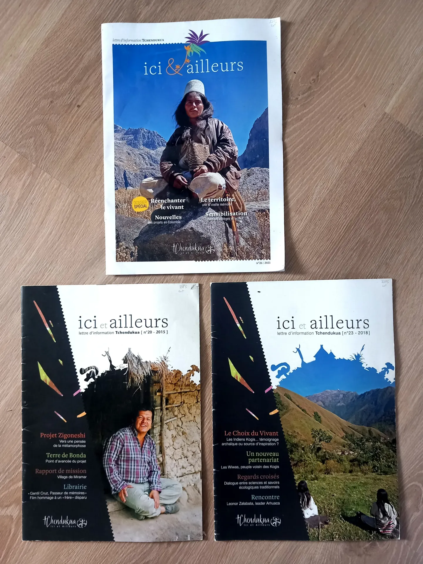 Lot : 3 revues Ici et Ailleurs - Tchendukua. N⁰20, N⁰23, N⁰26