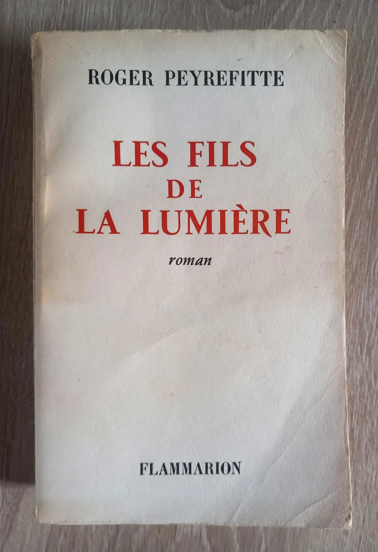 Les Fils de Lumière (Roger Peyrefitte)