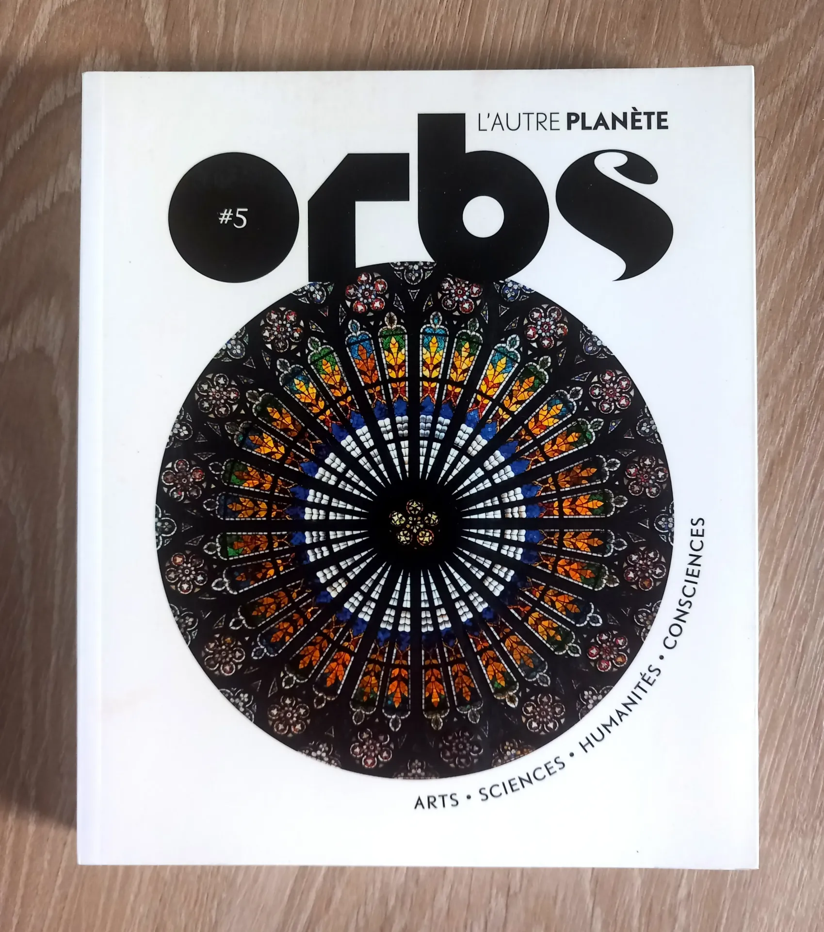 Orbs, l'autre Planète #5 : le monde d'après (Charles-Maxence Layet)